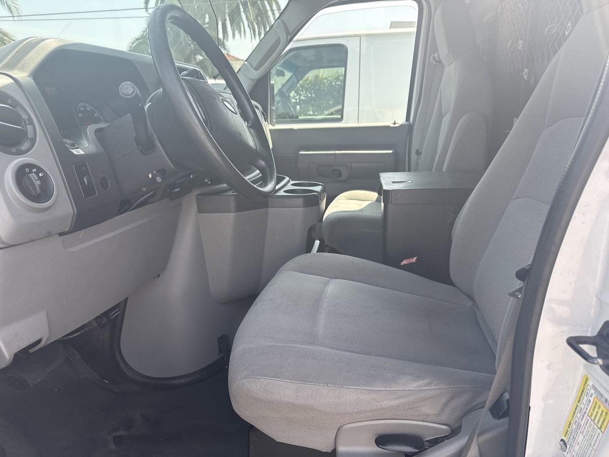 Used 2013 Ford E-150 and Econoline 150 w/ PWR Group RWD image 8