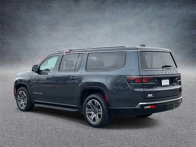 Used 2023 Jeep Wagoneer L Series II image 4
