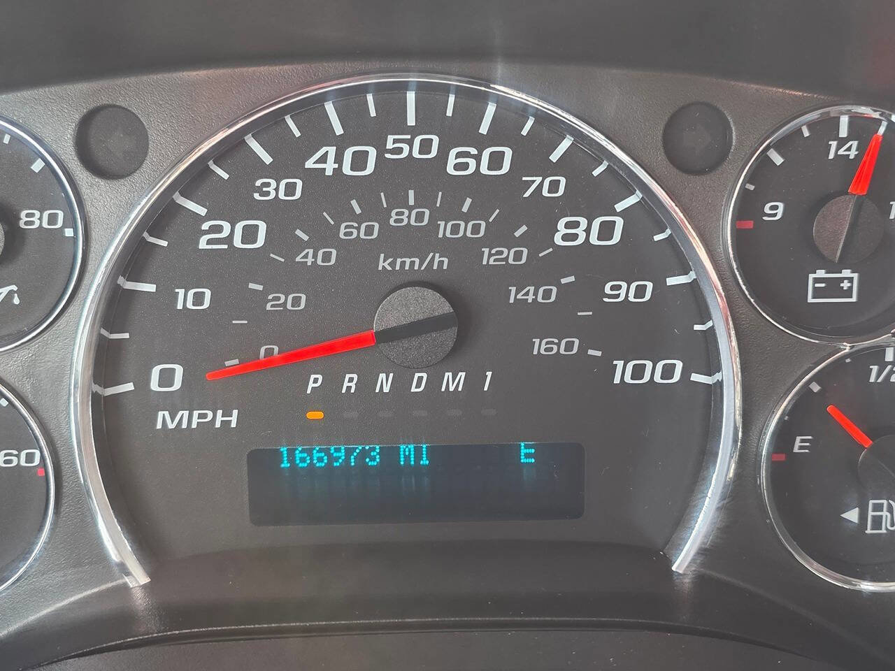 Used 2019 Chevrolet Express 2500 Extended image 15