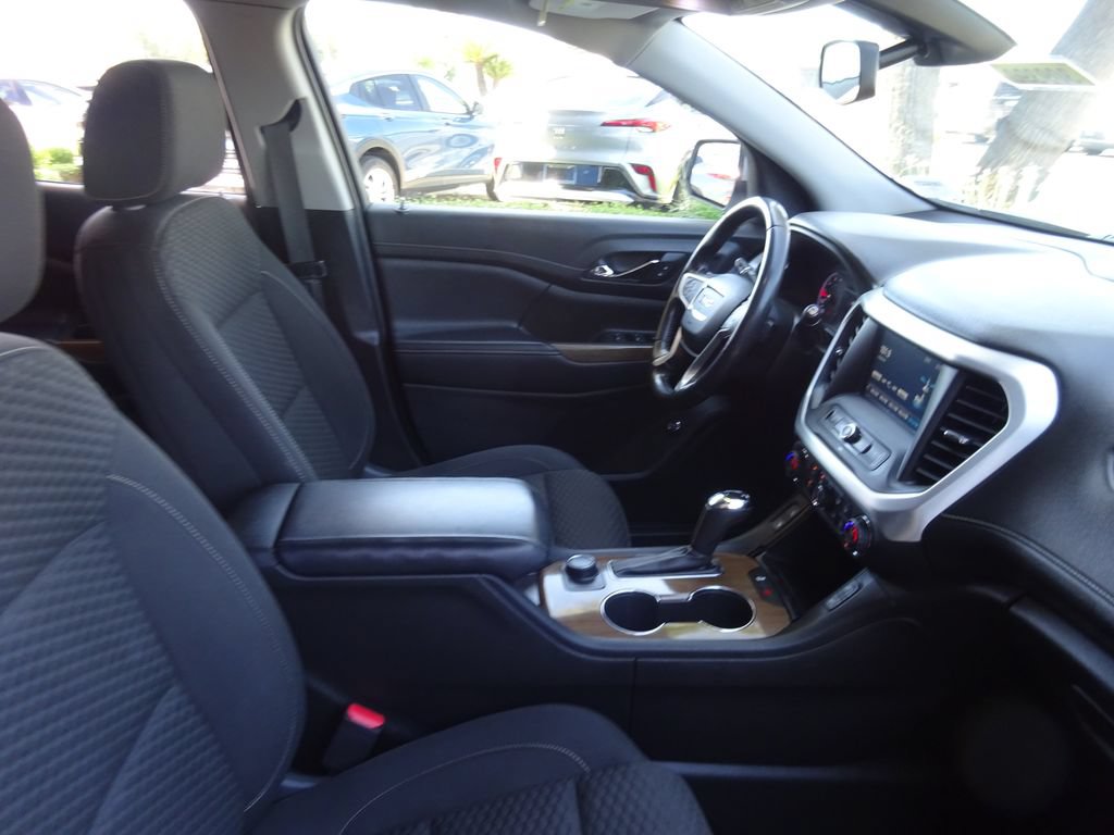 Used 2019 GMC Acadia SLE FWD image 15