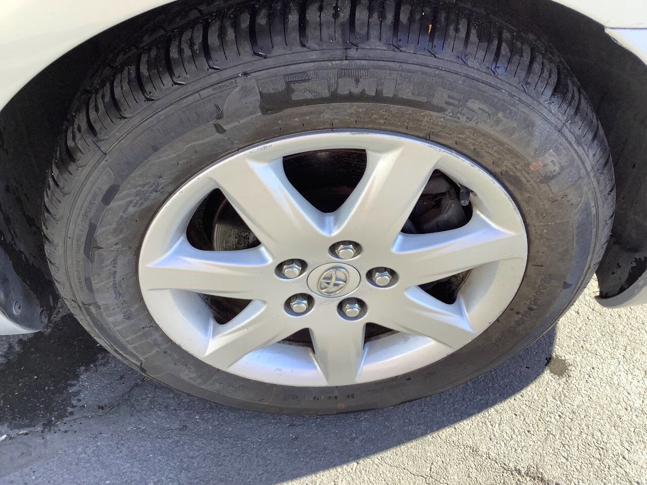 Used 2006 Toyota Avalon XL FWD image 22