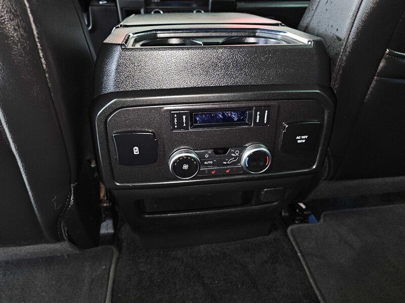 Used 2018 Ford Expedition Max Limited AWD/4WD image 25
