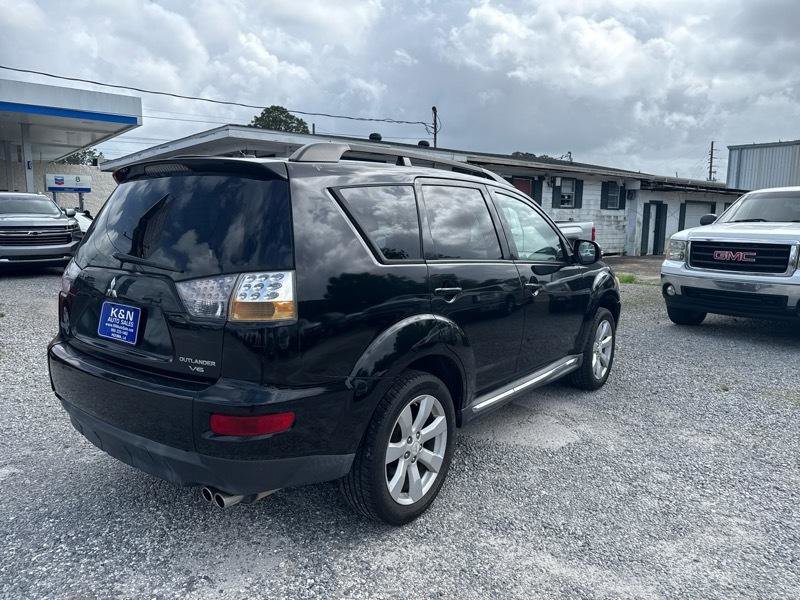 Used 2010 Mitsubishi Outlander XLS image 4