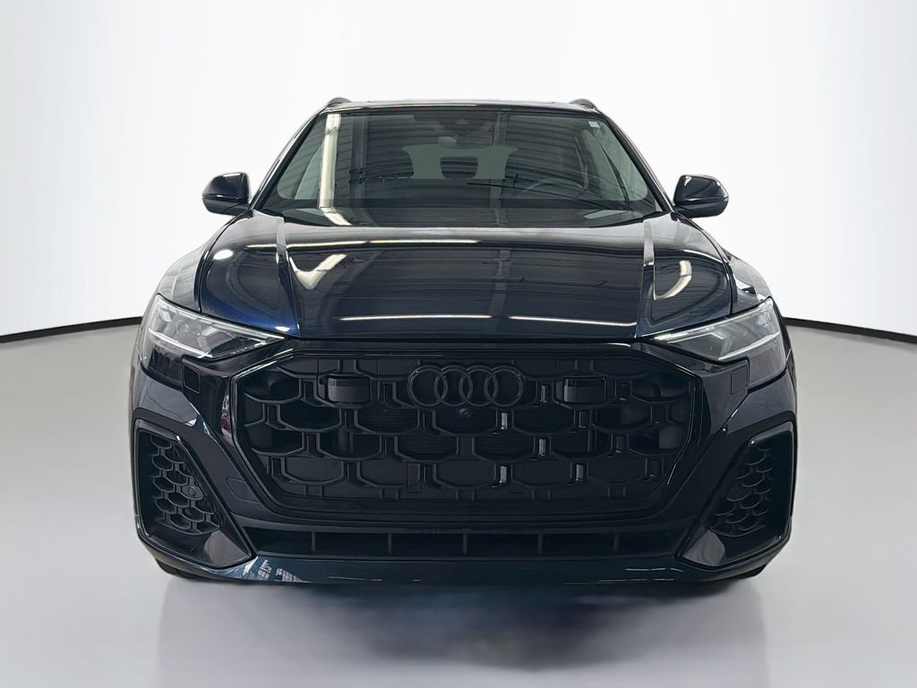 Used 2025 Audi Q8 Premium Plus AWD/4WD image 2