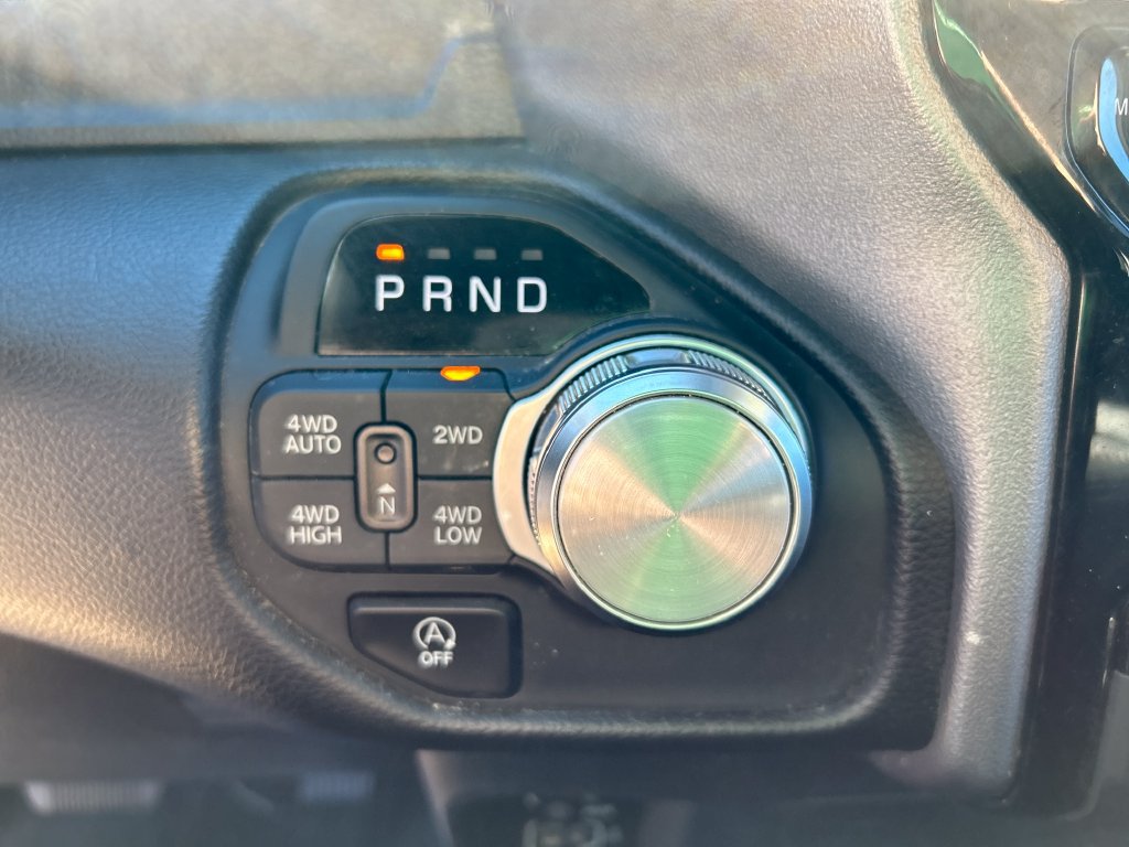 Used 2025 RAM 1500 Laramie AWD/4WD image 24