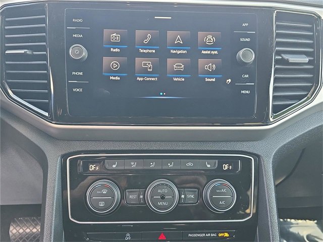 Used 2022 Volkswagen Atlas SE w/ Black Wheel Package image 18