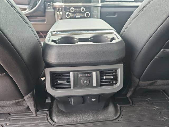 Used 2024 Ford F350 Lariat w/ Sport Appearance Package AWD/4WD image 38