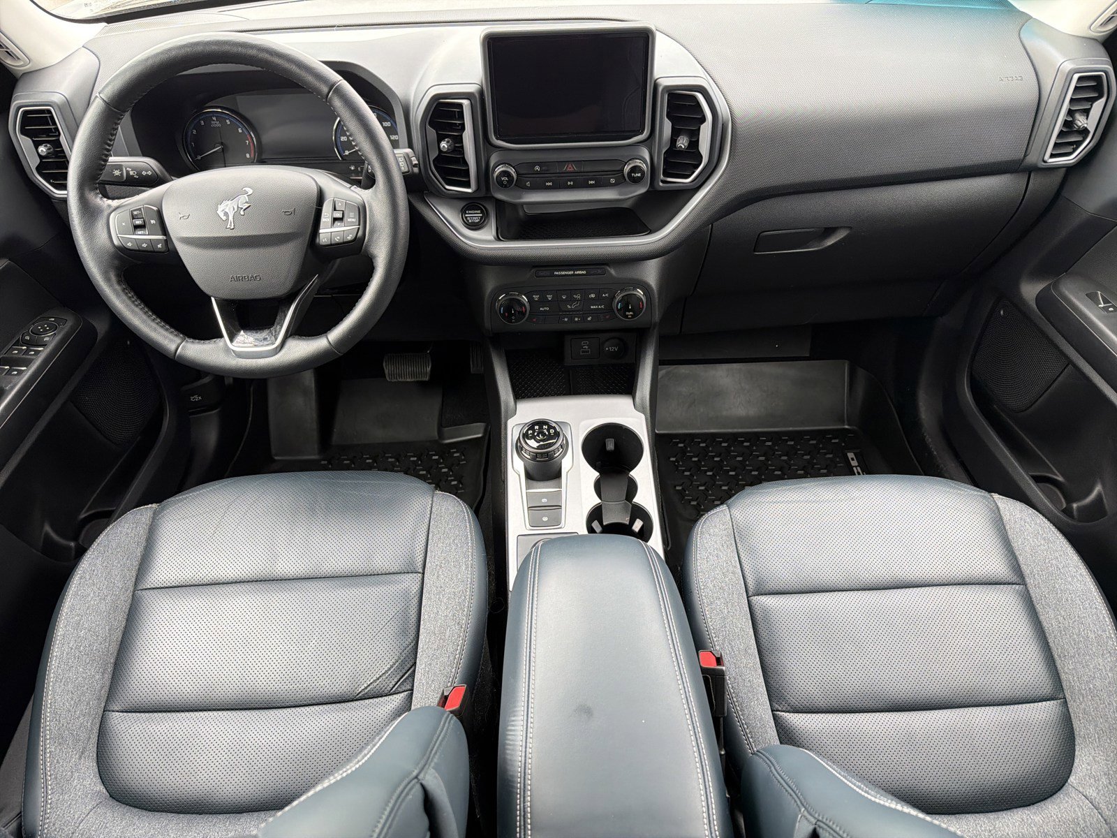 Used 2022 Ford Bronco Sport Outer Banks image 10