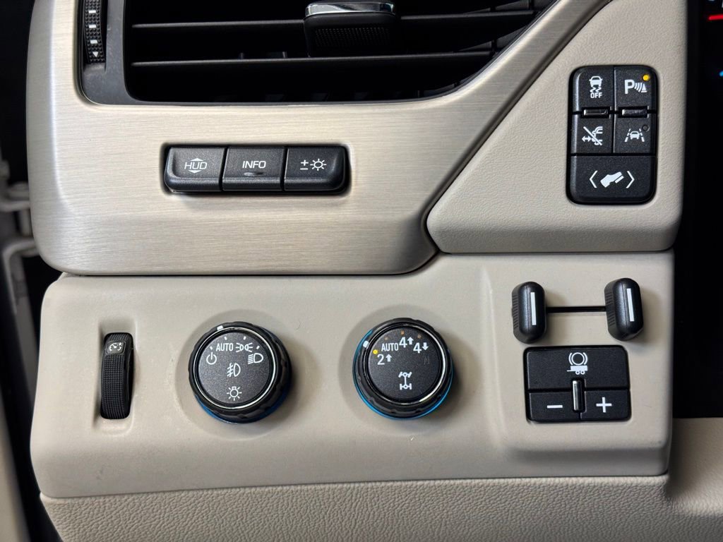 Used 2018 GMC Yukon Denali w/ Open Road Package image 34