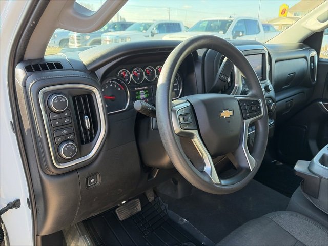 Used 2020 Chevrolet Silverado 1500 LT w/ Trailering Package image 14
