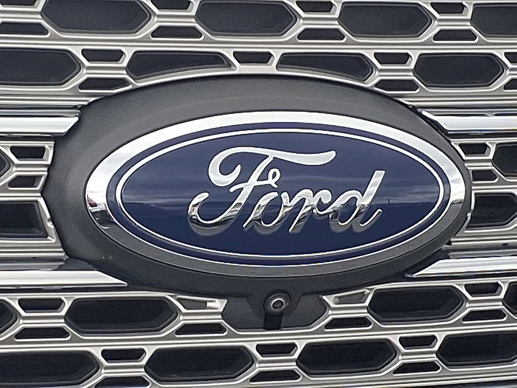 Used 2023 Ford Explorer Limited w/ Limited Technology Package AWD/4WD image 31