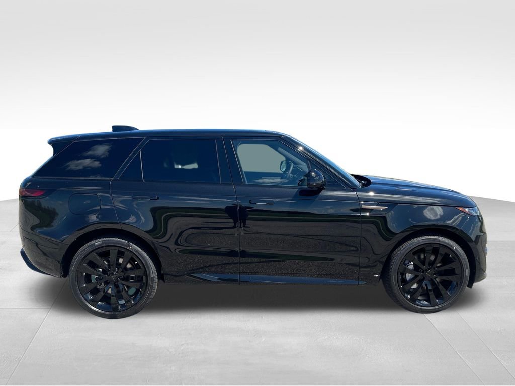 New 2026 Land Rover Range Rover Sport Dynamic SE AWD/4WD image 6
