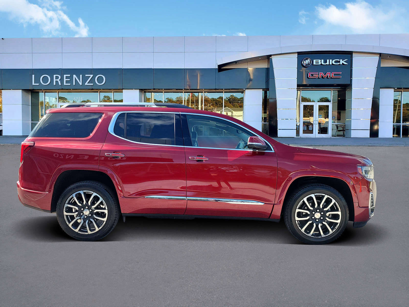 Used 2020 GMC Acadia Denali w/ Technology Package image 4