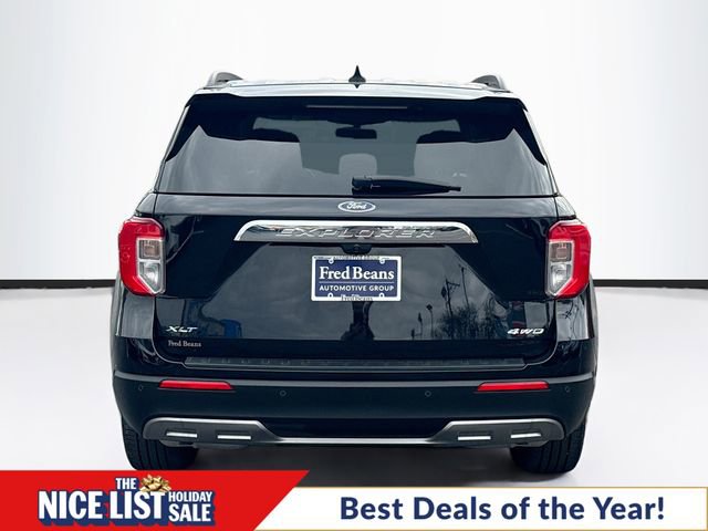 Used 2022 Ford Explorer XLT w/ Equipment Group 202A image 7
