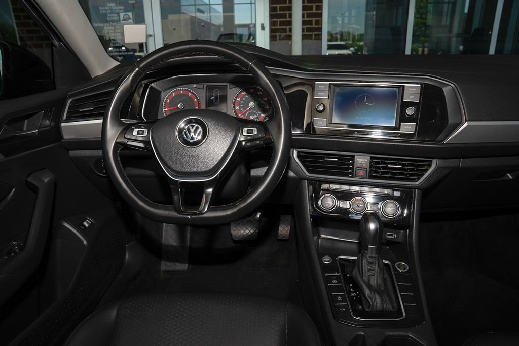 Used 2019 Volkswagen Jetta SE FWD image 8