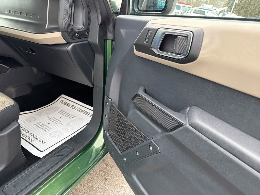 Used 2025 Ford Bronco Big Bend image 14