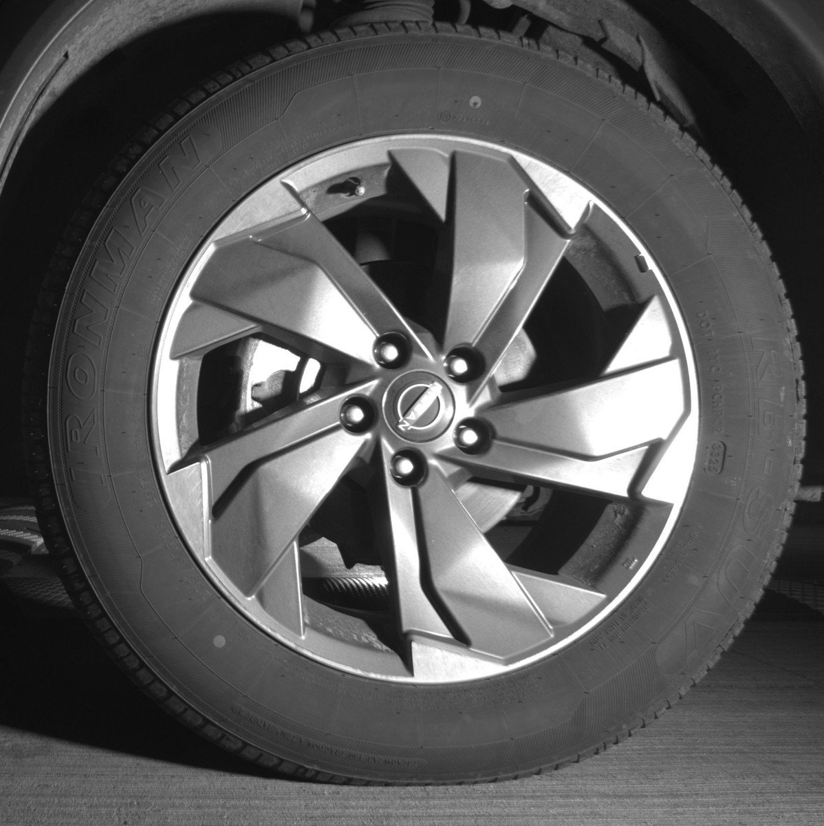 Used 2025 Nissan Rogue SV FWD image 12