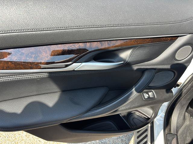 Used 2015 BMW X6 xDrive35i AWD/4WD image 17