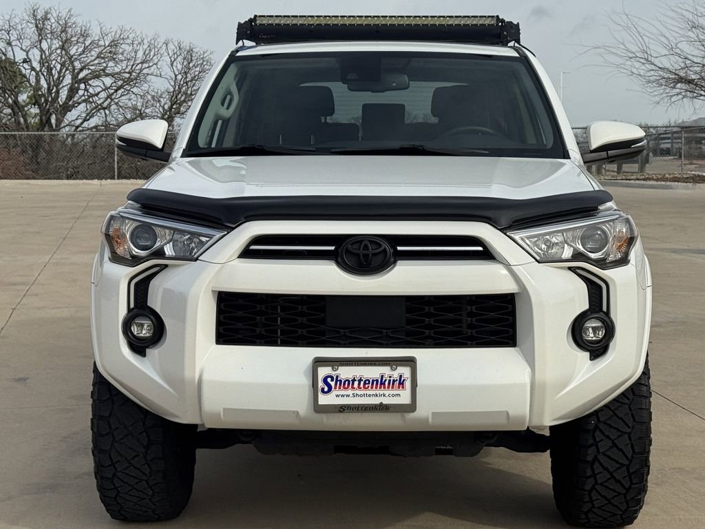Used 2024 Toyota 4Runner SR5 Premium w/ Moonroof Package image 7