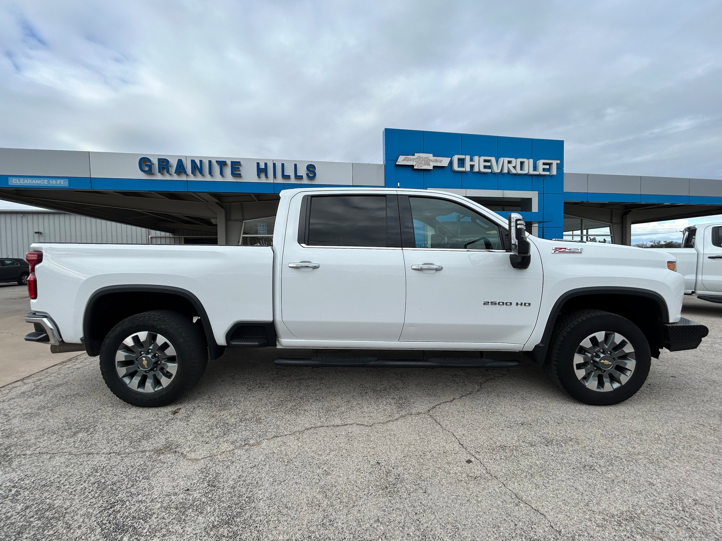 Used 2020 Chevrolet Silverado 2500 LTZ image 17