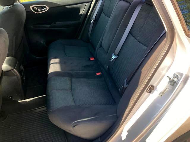 Used 2013 Nissan Sentra SR w/ Driver Pkg image 19