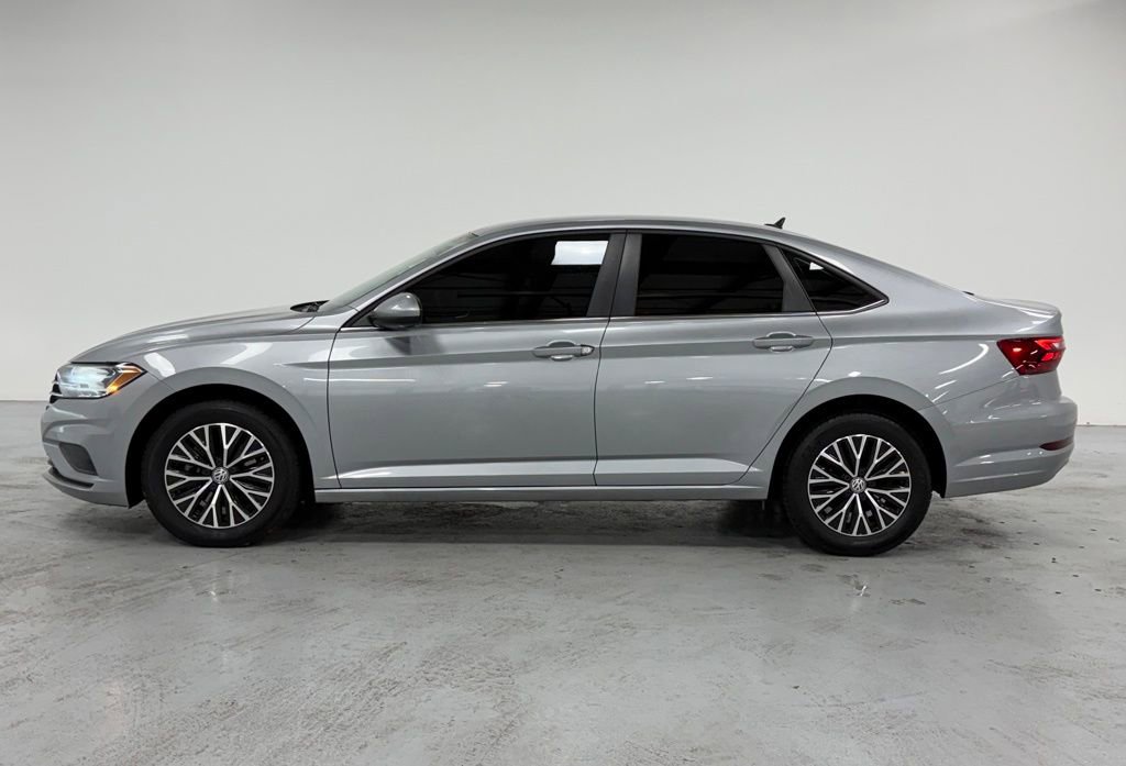Used 2021 Volkswagen Jetta S w/ Driver Assistance Package image 2