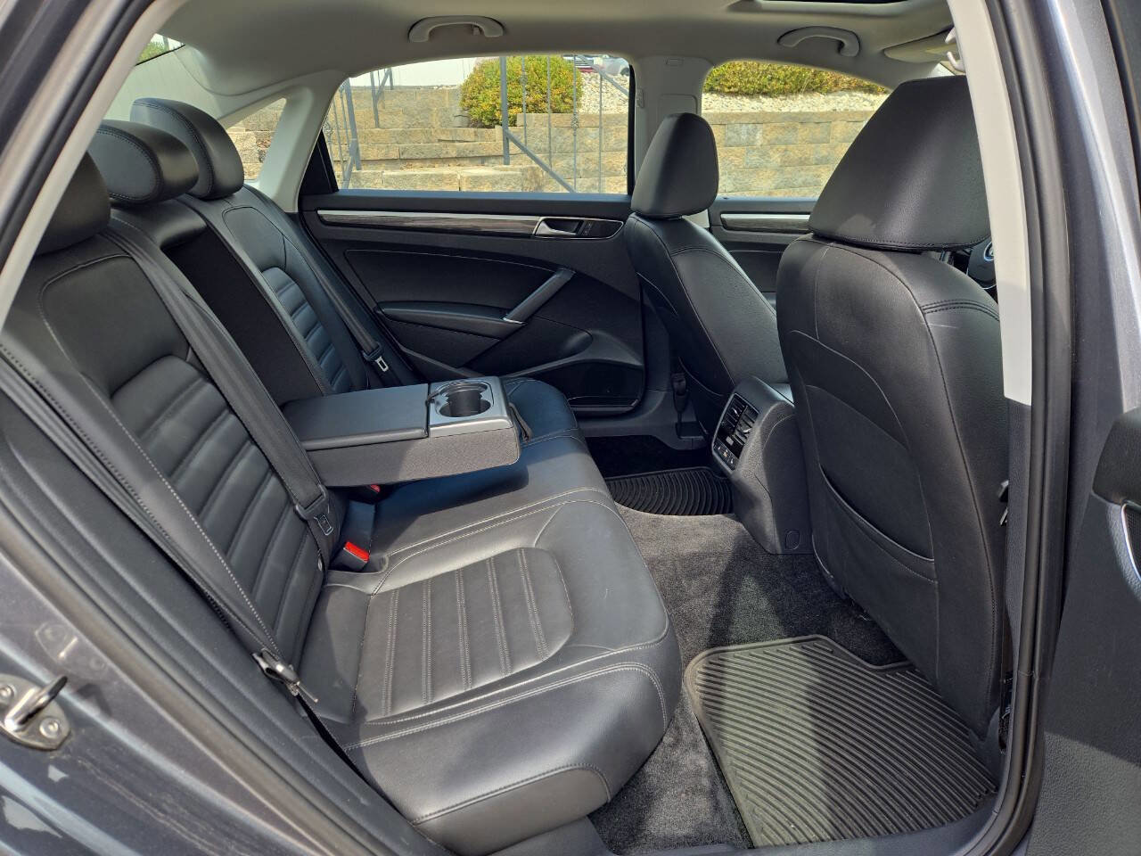 Used 2016 Volkswagen Passat 1.8T image 19