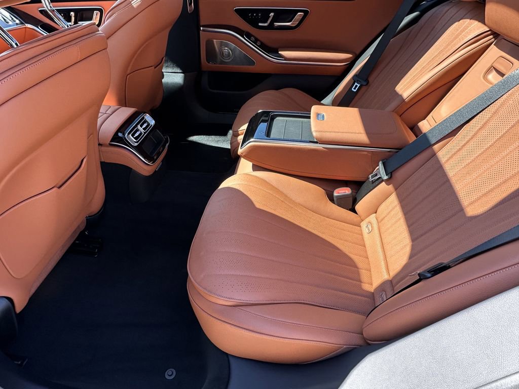 New 2026 Mercedes-Benz S 500 4MATIC image 24