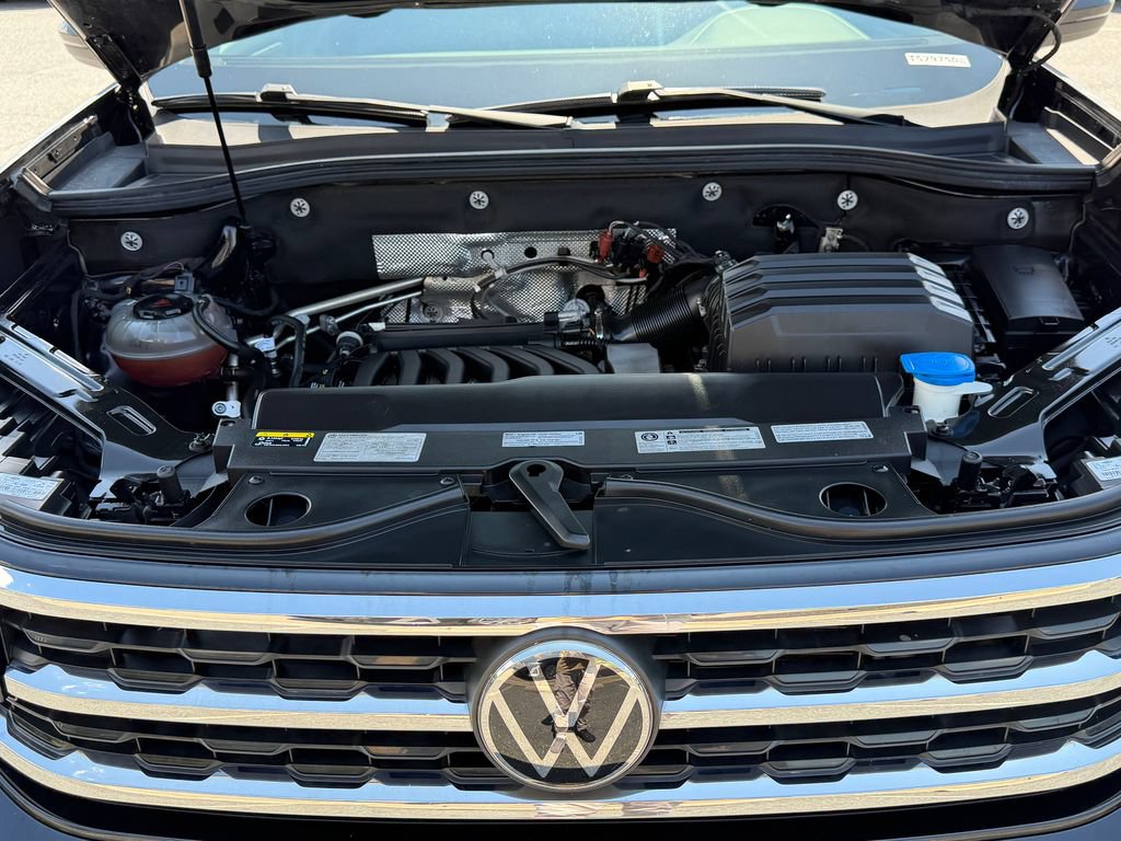Used 2021 Volkswagen Atlas SEL AWD/4WD image 40