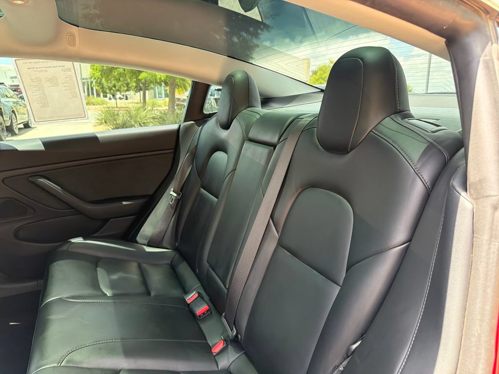 Used 2019 Tesla Model 3 Long Range RWD image 33