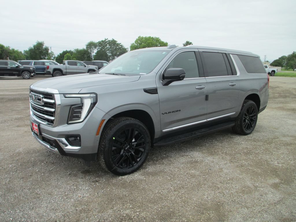 New 2026 GMC Yukon XL Elevation w/ Elevation Premium Package AWD/4WD image 9