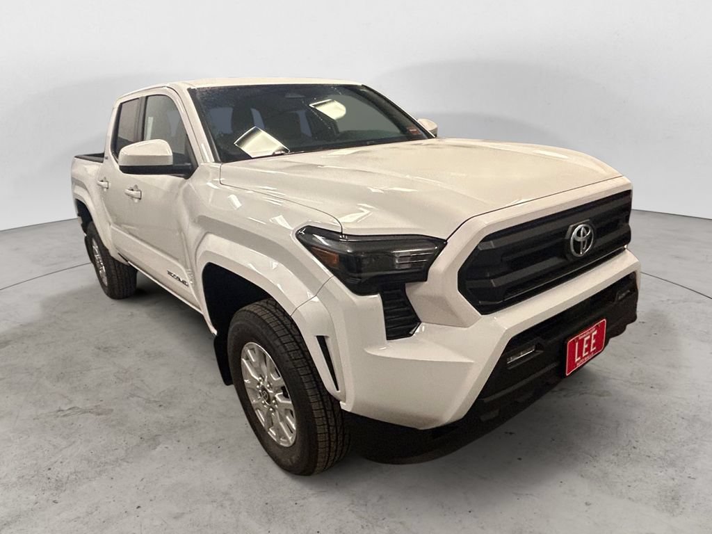 New 2026 Toyota Tacoma SR5 AWD/4WD image 8