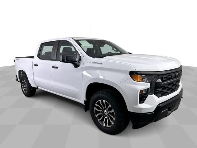 Used 2023 Chevrolet Silverado 1500 W/T w/ Trailering Package AWD/4WD image 2