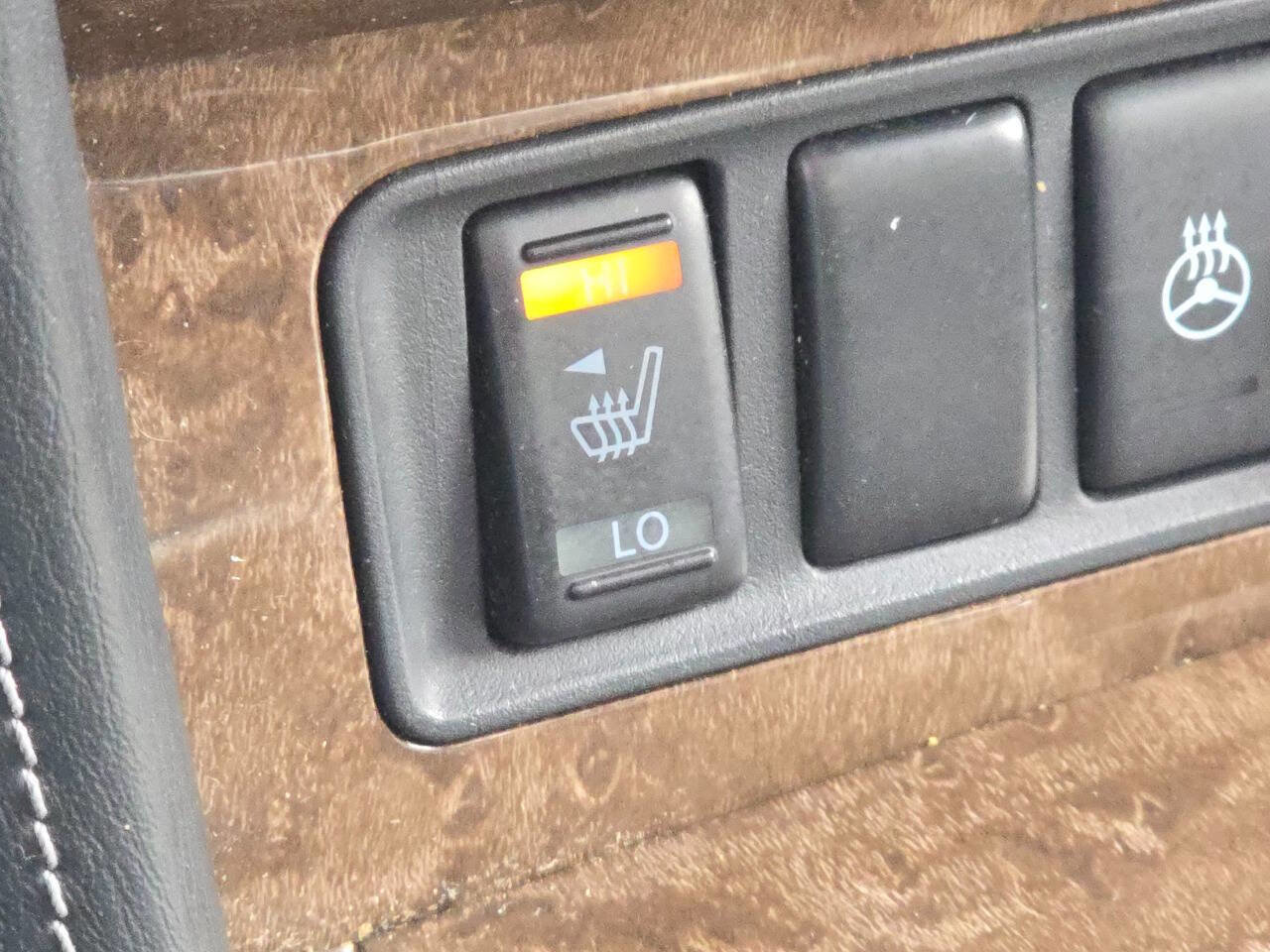 Used 2017 INFINITI QX80 4WD w/ Driver Assistance Package image 19