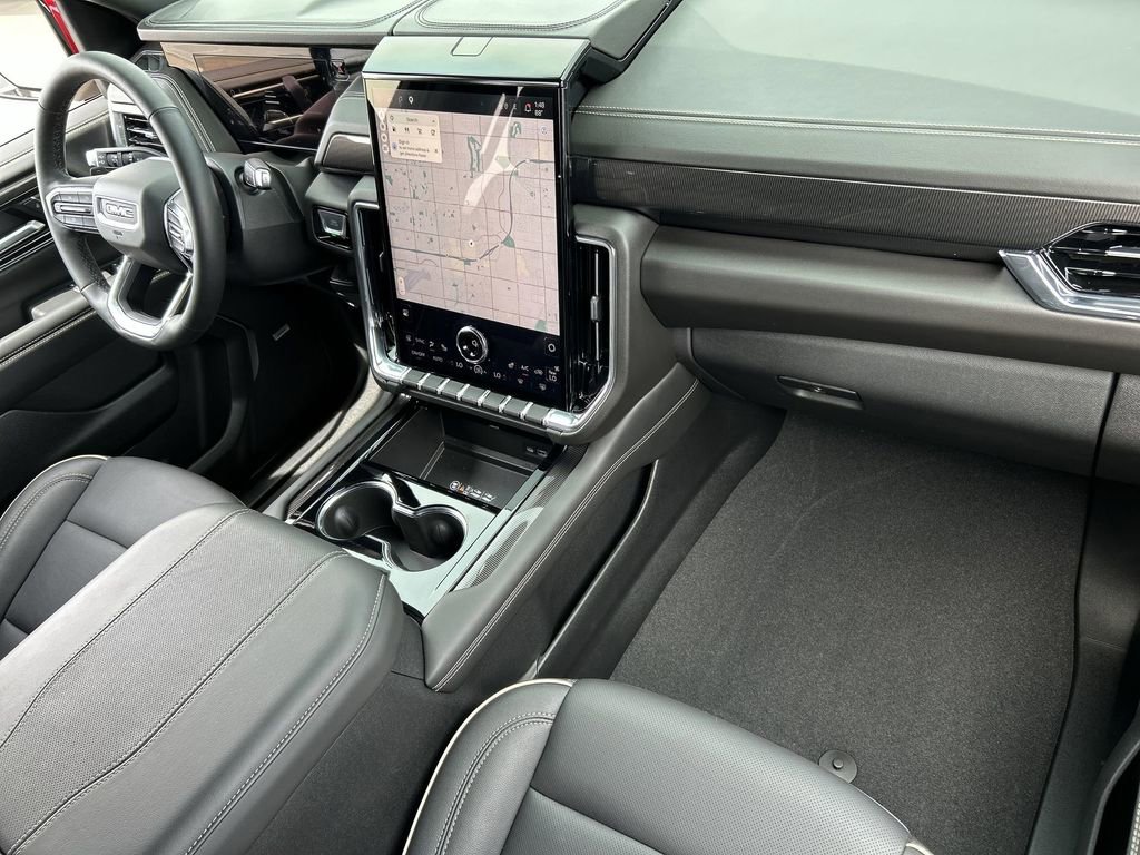 Used 2025 GMC Yukon Elevation image 29