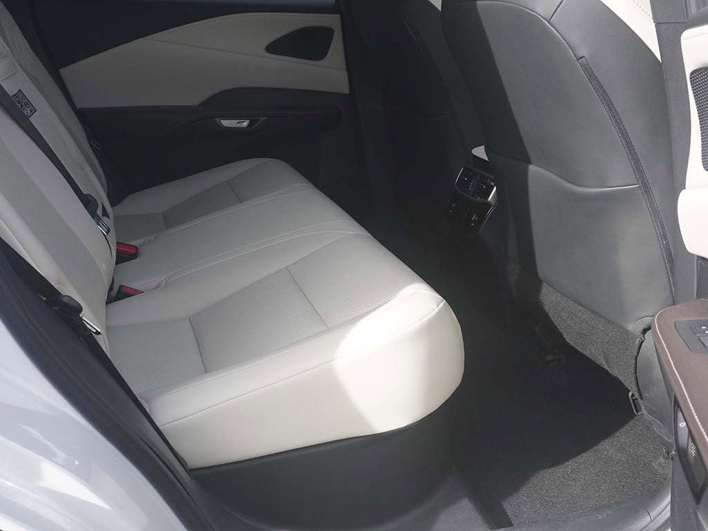 Used 2024 Lexus RX 350 Premium w/ Accessory Package (Z1) AWD/4WD image 33