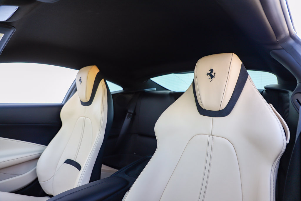 Certified 2023 Ferrari Roma RWD image 4
