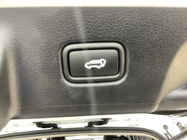 Used 2023 Hyundai Palisade Limited AWD/4WD image 18