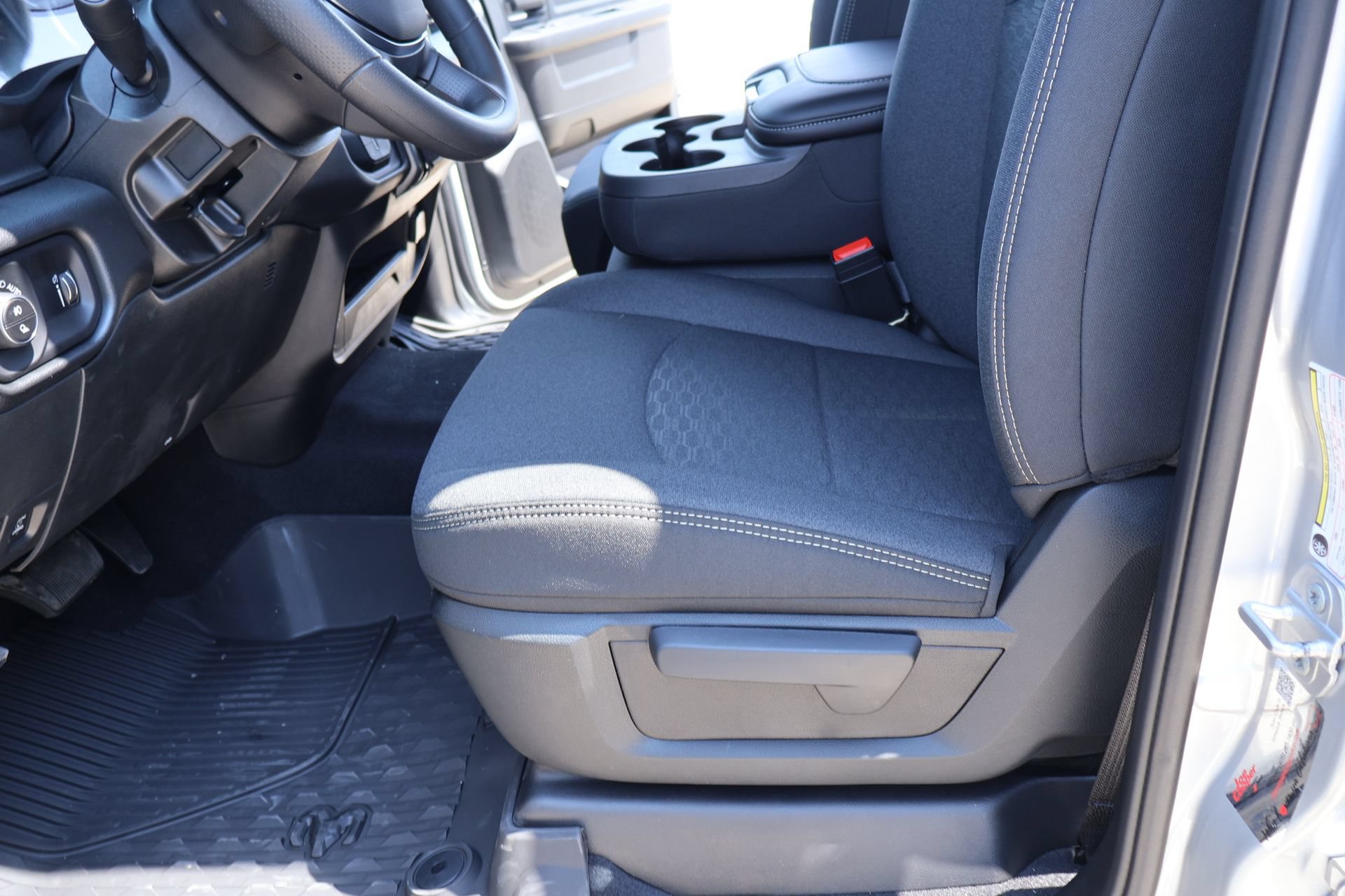 New 2026 RAM 3500 Tradesman AWD/4WD image 11