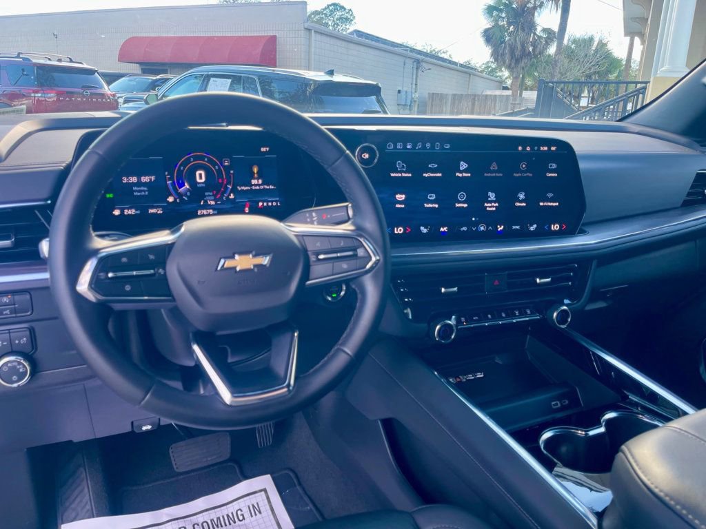 Used 2025 Chevrolet Tahoe LT image 14