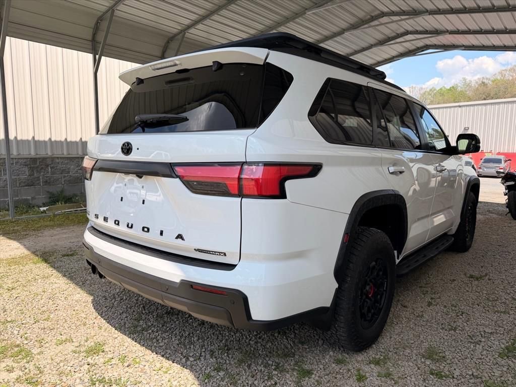 Used 2025 Toyota Sequoia TRD Pro AWD/4WD image 20