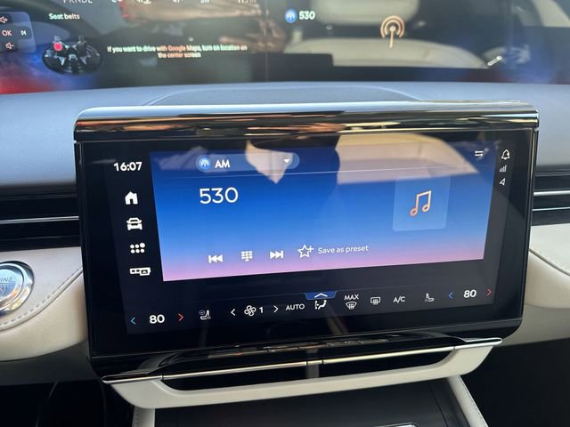 New 2026 Lincoln Nautilus Reserve AWD/4WD image 16