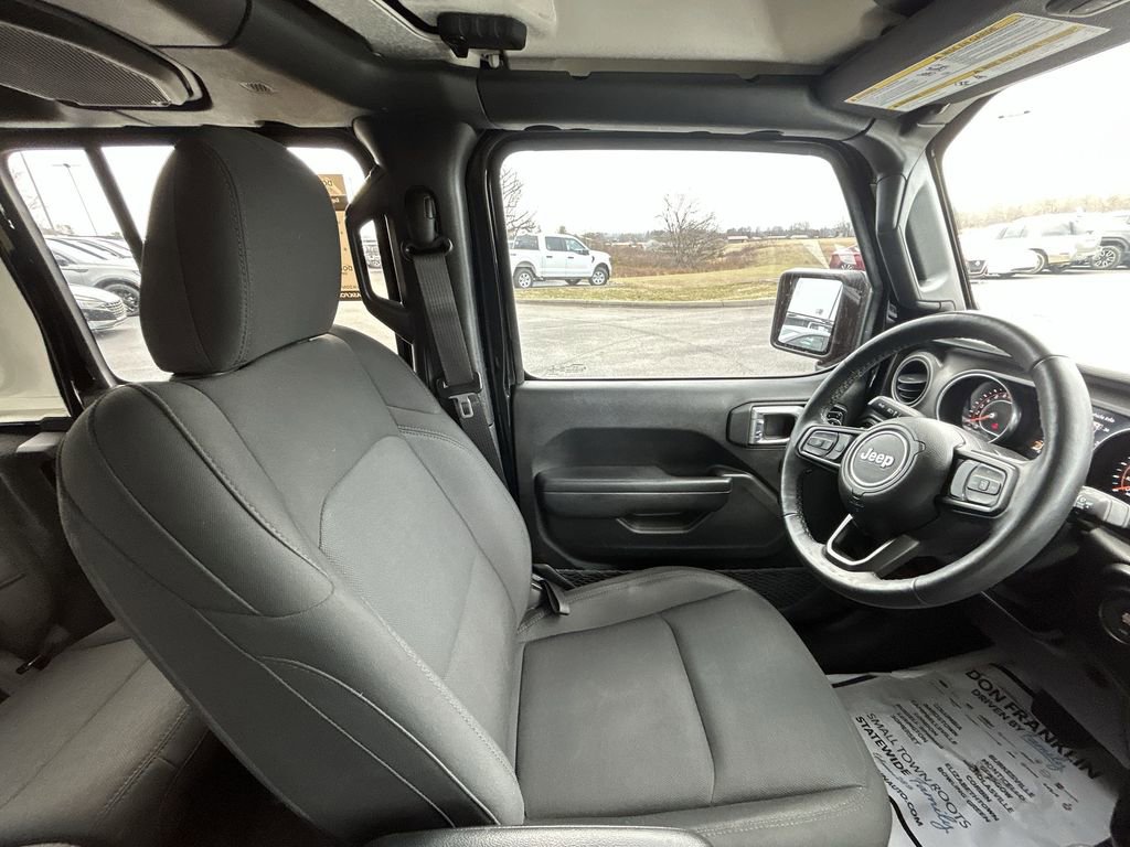 Used 2021 Jeep Wrangler Unlimited Sport image 10