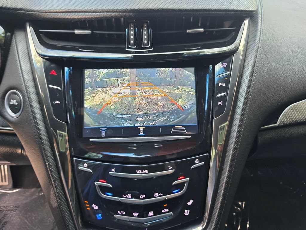 Used 2019 Cadillac CTS V w/ Luxury Package RWD image 20