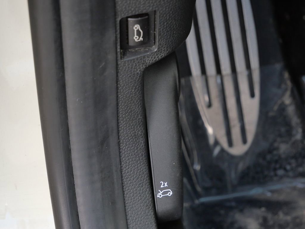 Used 2023 MINI Cooper John Cooper Works w/ Driver Assistance Package image 34