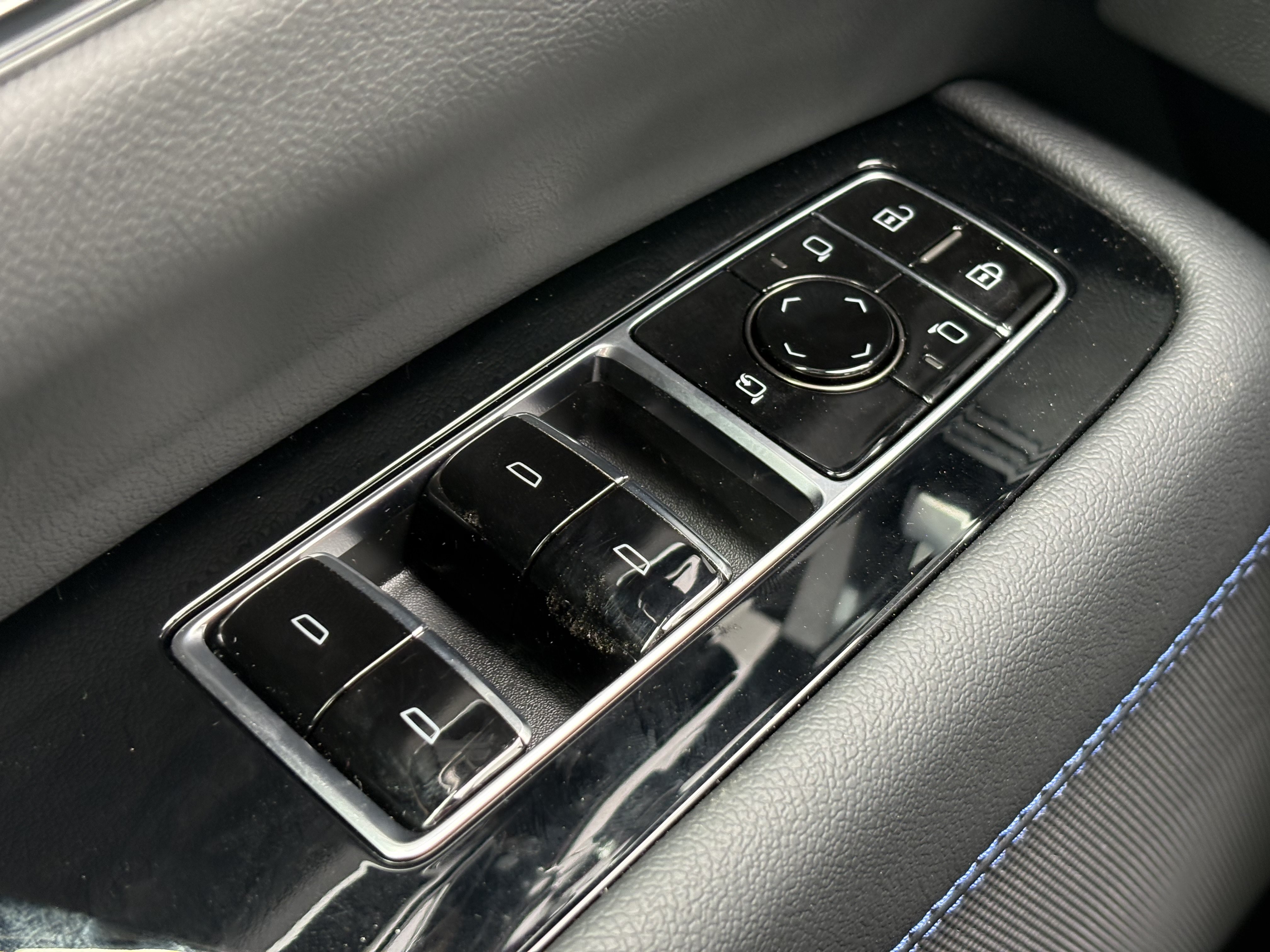 New 2026 Cadillac Escalade IQL Luxury AWD/4WD image 35