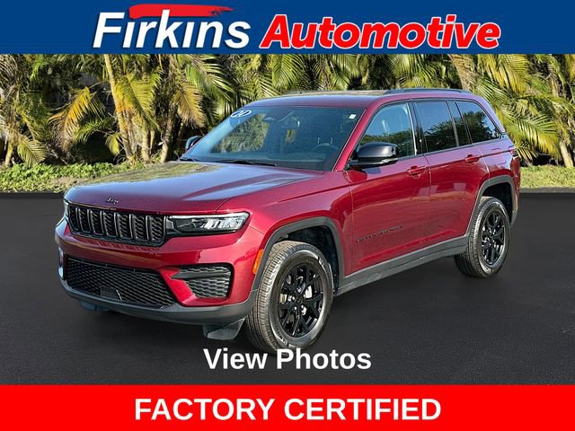 Used 2024 Jeep Grand Cherokee Altitude image 1