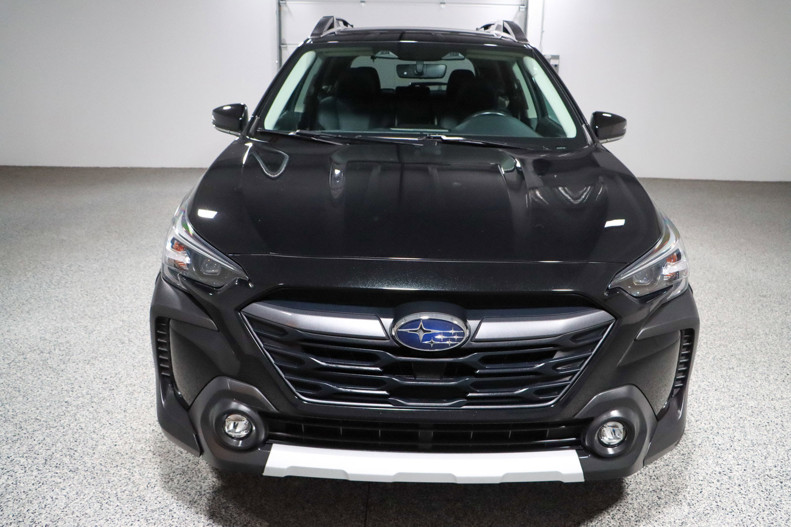 Used 2023 Subaru Outback Limited image 4