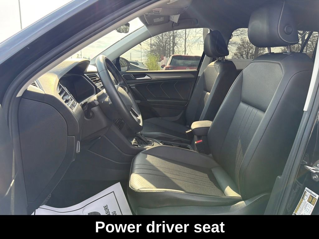 Used 2023 Volkswagen Tiguan SE image 11
