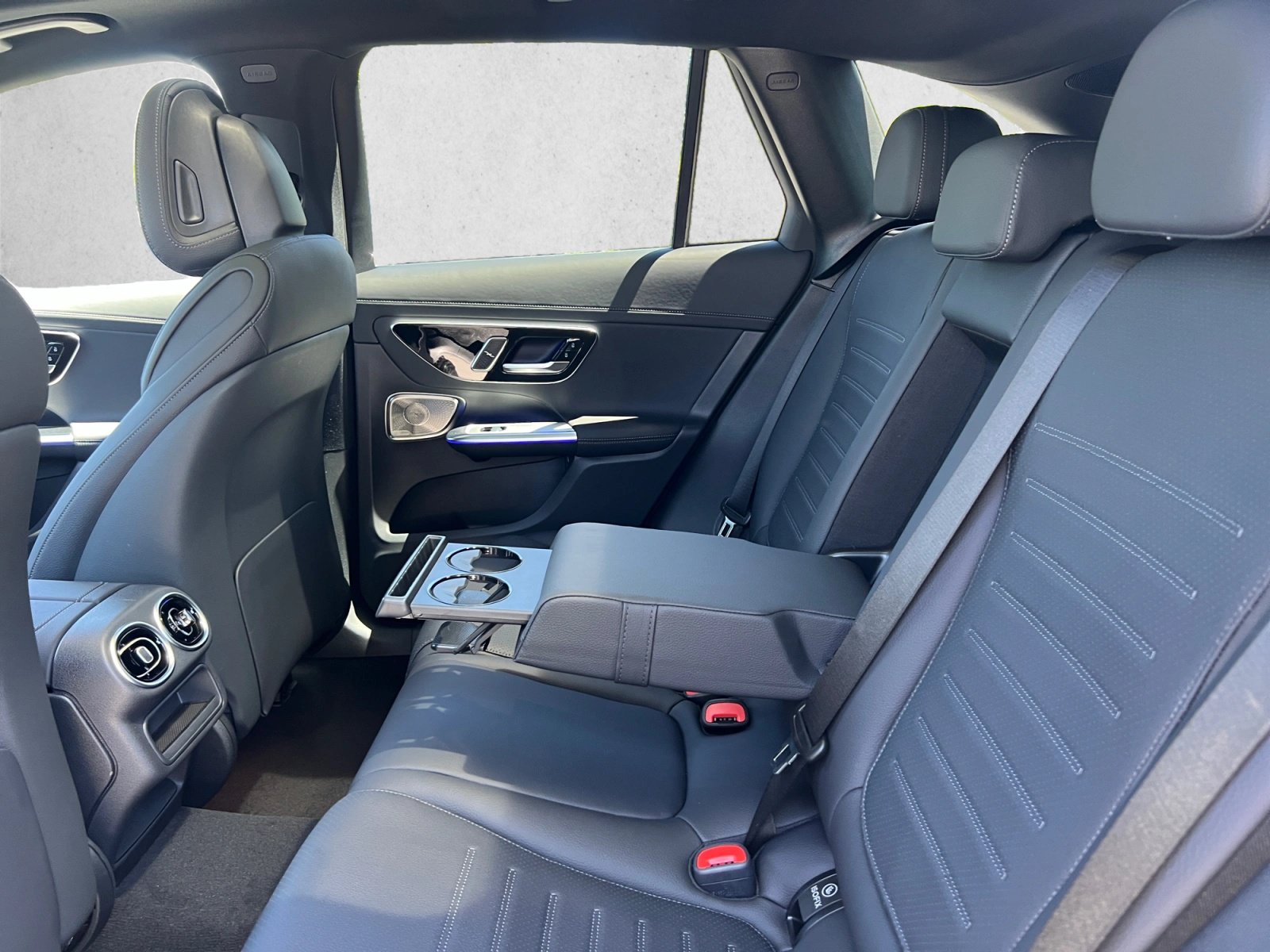 New 2026 Mercedes-Benz GLC 300 4MATIC image 17